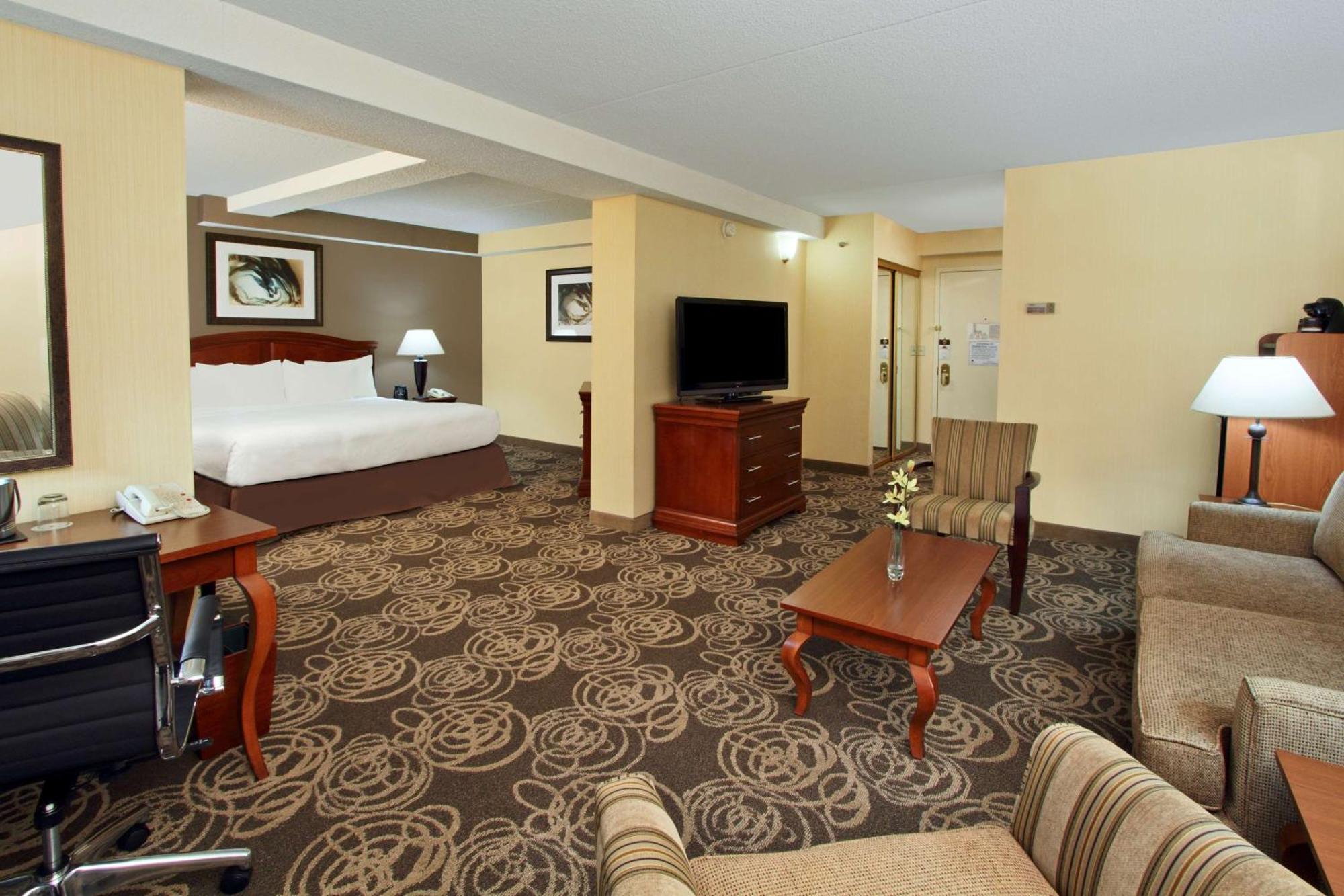 מלון Doubletree By Hilton מאוואה מראה חיצוני תמונה